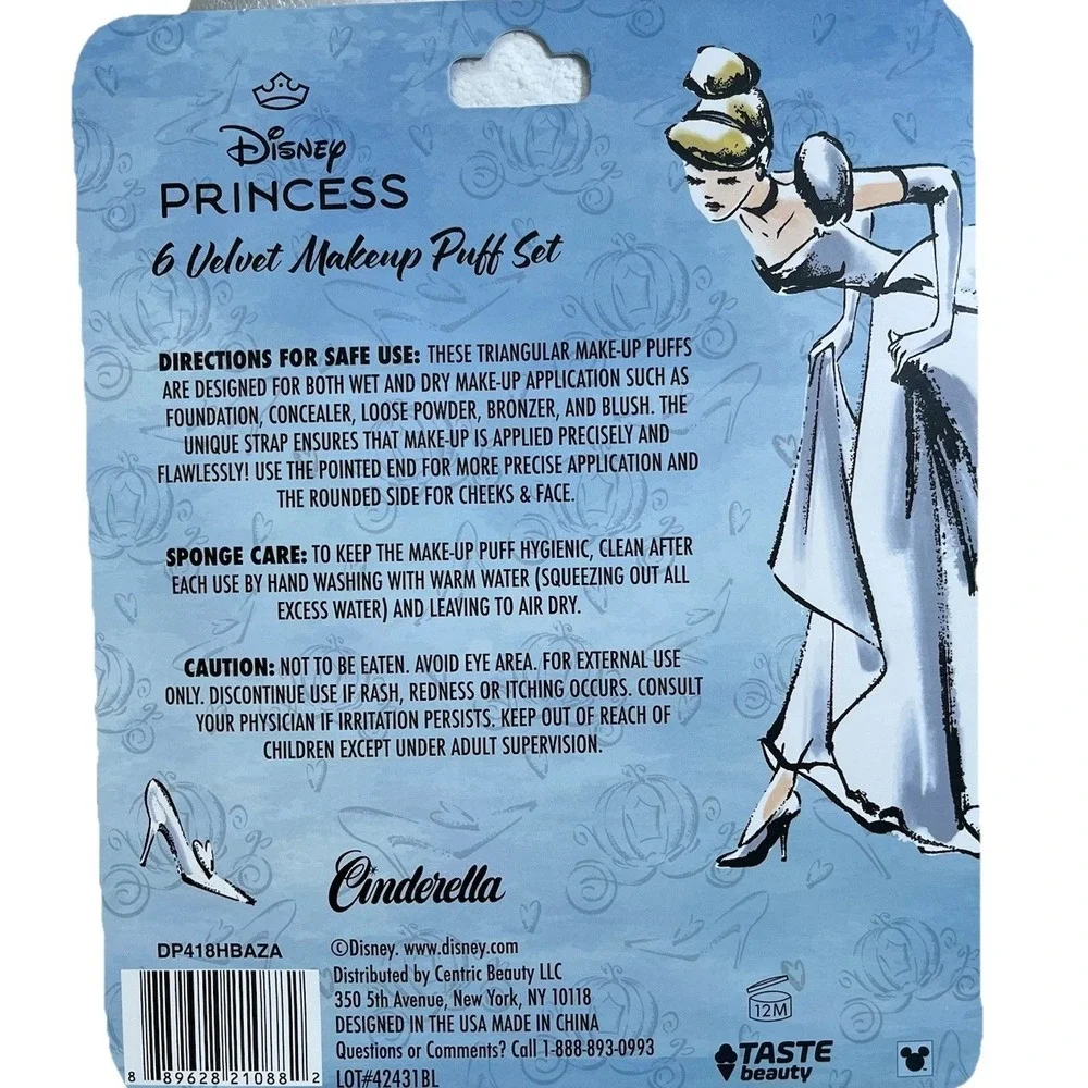 New Disney Princess CINDERELLA - 6 Velvet Makeup Puff Set